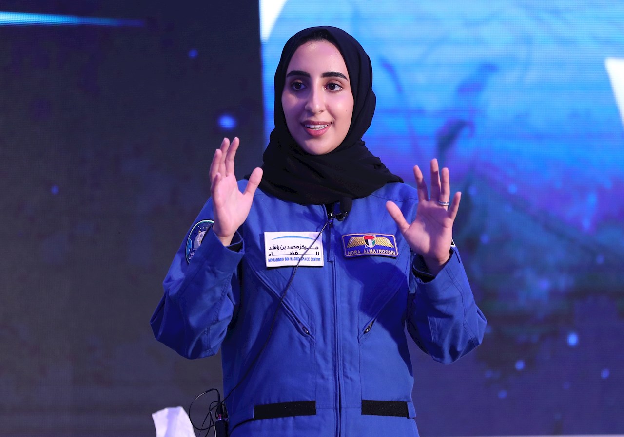 Astronauta Rayyanah Barnawi es la primera mujer árabe que viaja al espacio
