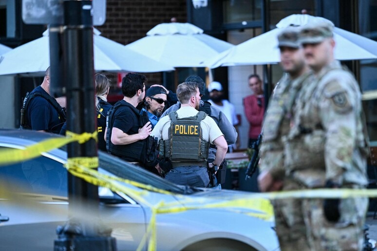 Disparan a dos agentes de la Guardia Nacional en EU