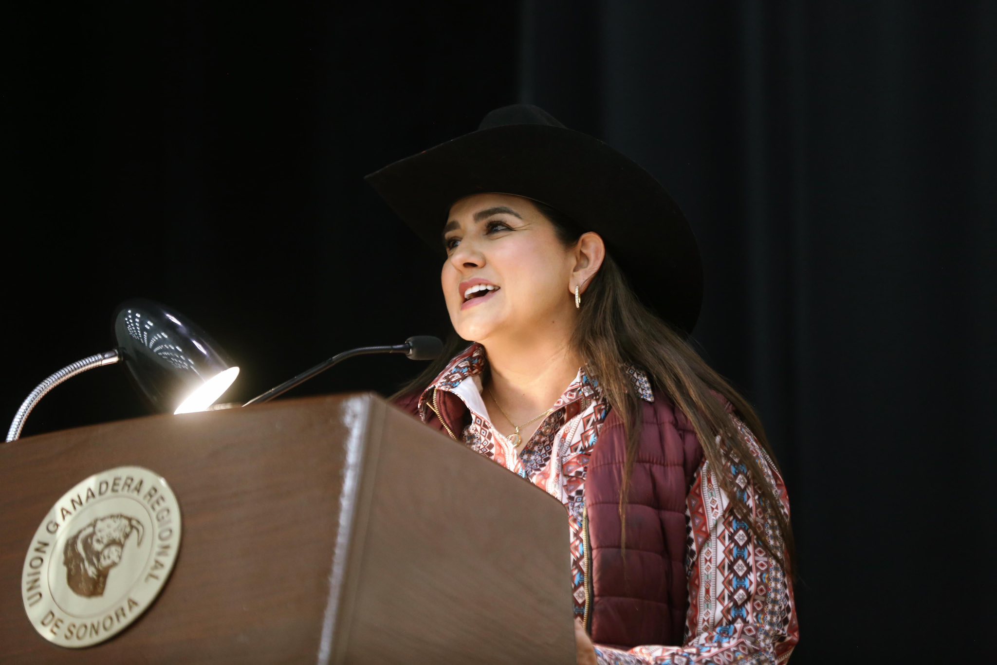 Descarta Célida López aspiraciones a la gobernatura