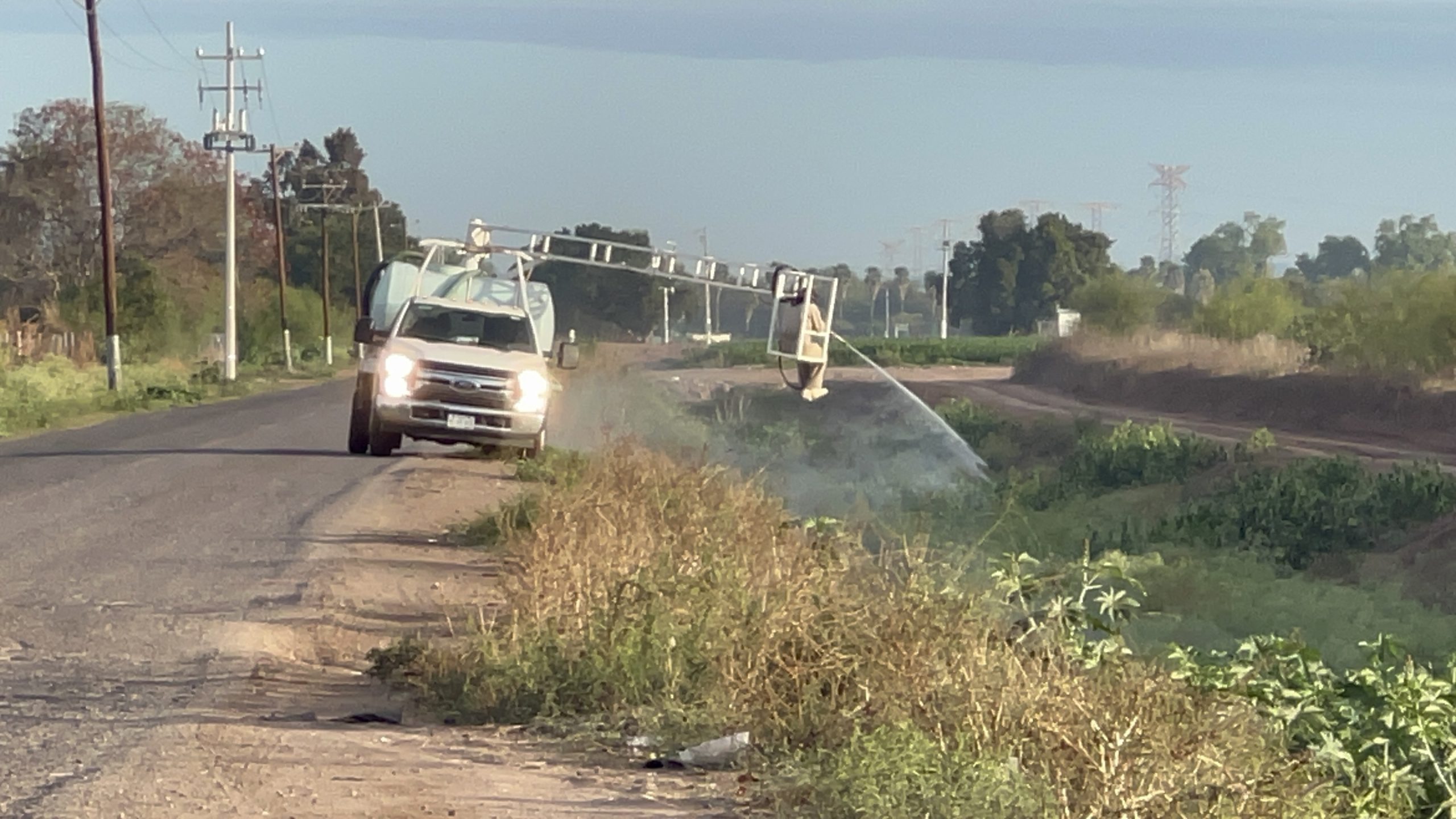 Inician labores de mantenimiento en drenes 