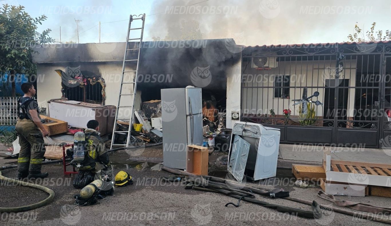 Se inc3ndia casa abandonada en la Ampliación Miravalle
