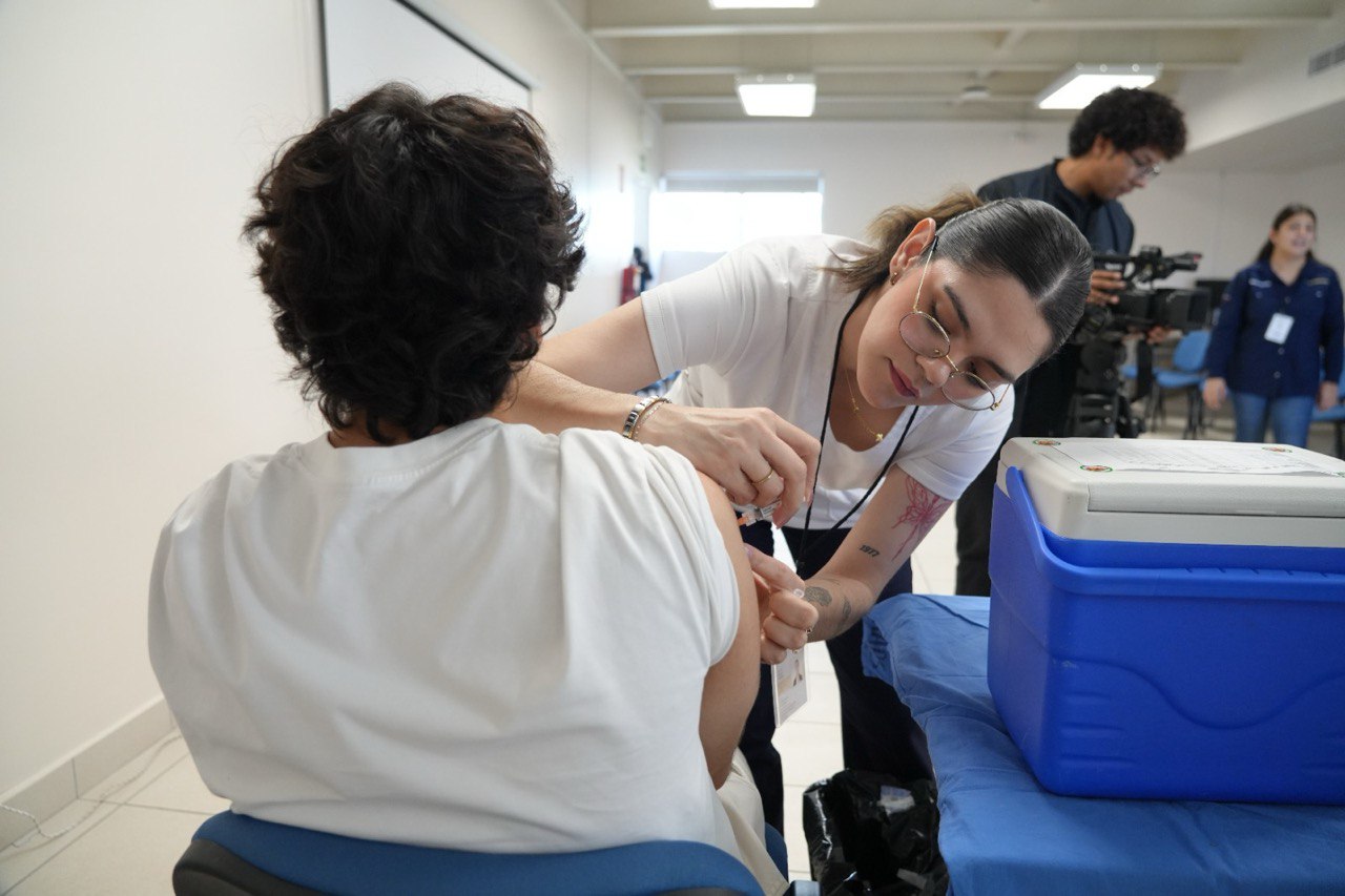 Instalan más de 20 módulos de vacunación en Cajeme para enfrentar brote de sarampión