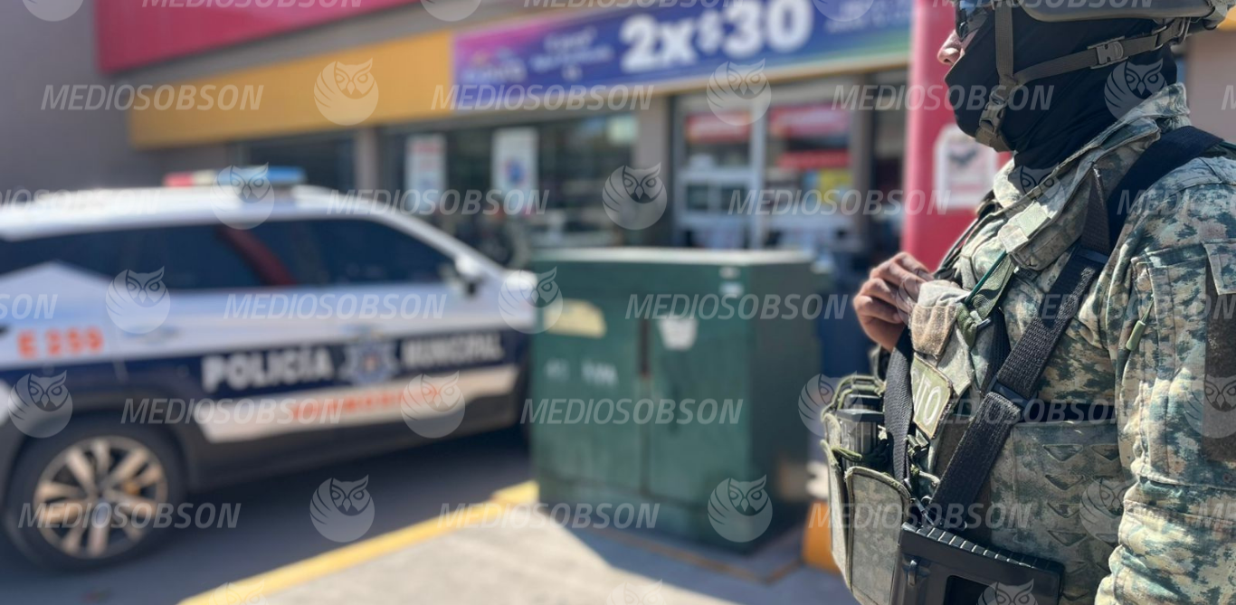 As@-ltan autoservicio en la López Portillo