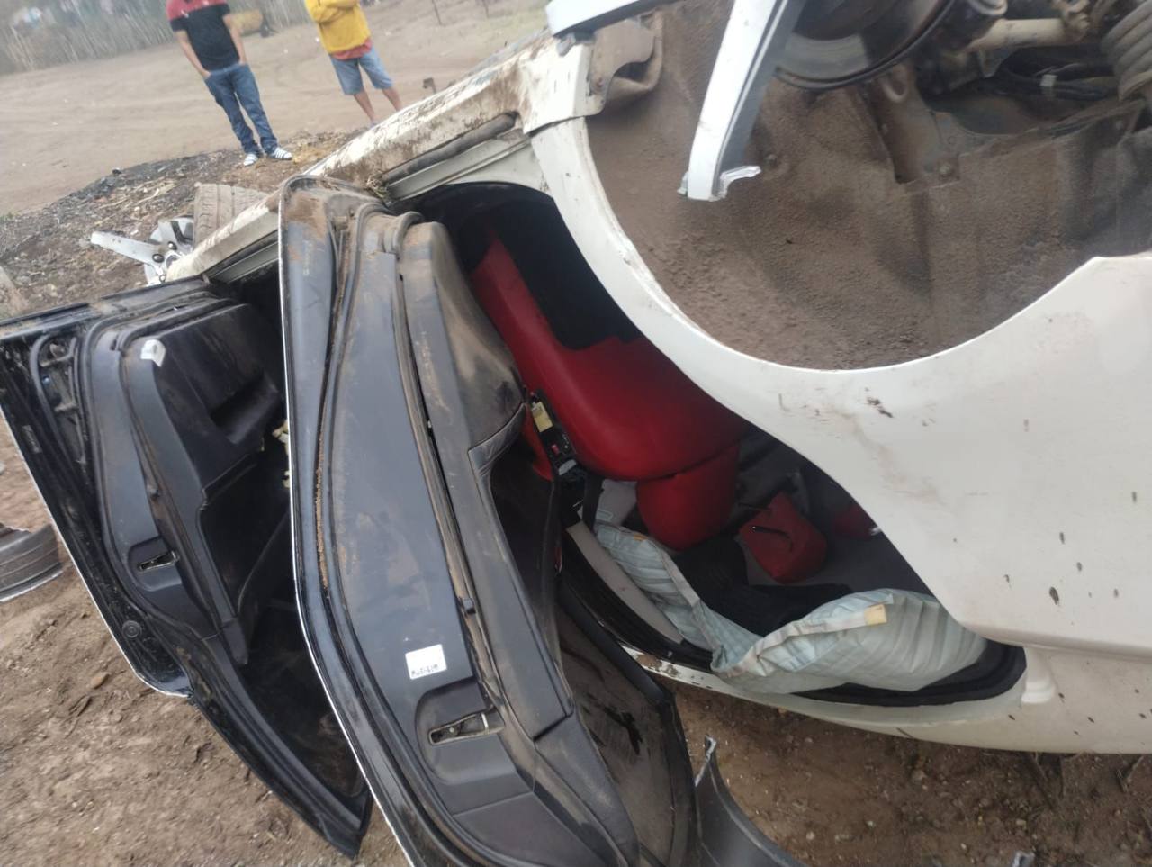 Recomiendan leer “letras chiquitas” en contratos de seguros automovilísticos