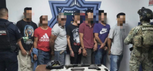 Cae célula arm@-da en la colonia Beltrones