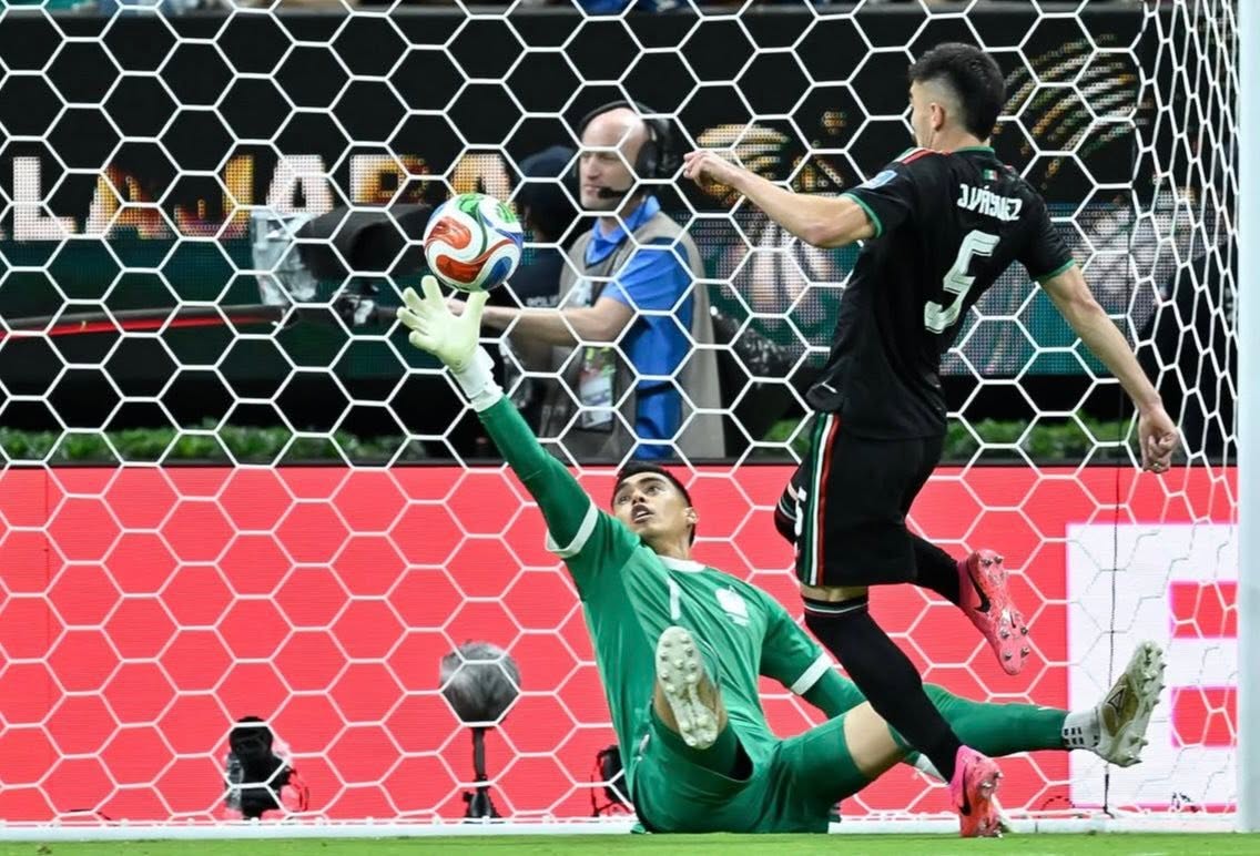 Sheinbaum felicita al “Tala” Rangel tras la atajada clave en el México vs Corea<br>