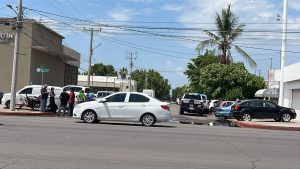 Motociclista queda deb4jo de camioneta en la 200 y Tamaulipas