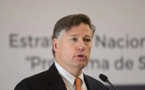 Landau llama a no distraer agenda bilateral México- EU