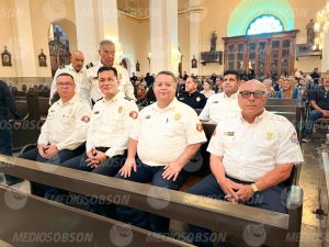 Bomberos de Hermosillo conmemoran 80 años de servicio con misa en Catedral de Hermosillo