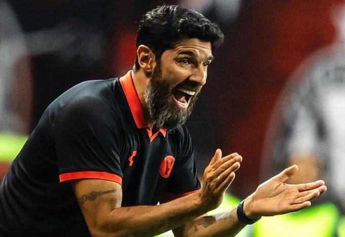 Sebastián Abreu descarta salir de Xolos de Tijuana