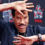 Lionel Richie recibe el alta tras realizarse pruebas cardíacas