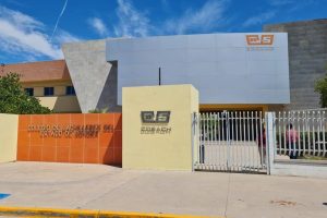 Cobach revisa protocolos tras incidente entre alumno y maestro