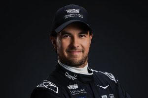 Checo Pérez lanzará academia de pilotos