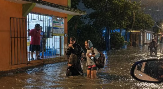 Muer3-n 10 personas por Frente Frío en Veracruz
