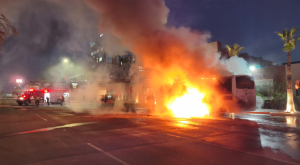 Bomberos de Hermosillo atienden tres inc3ndios de camiones urbanos en lo que va de 2026